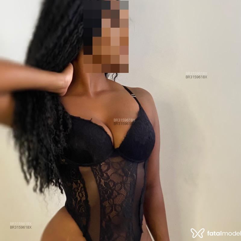Acompanhante Mony Carvalho - Feed