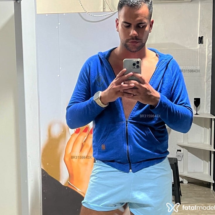 Acompanhante Henrique Cardoso - Feed