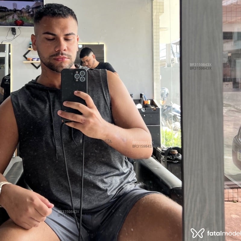 Acompanhante Henrique Cardoso - Feed