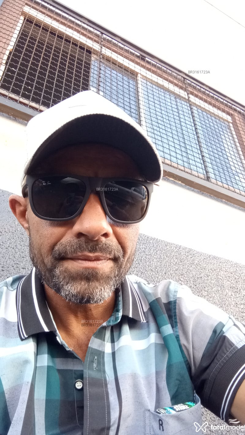 Acompanhante Bernardo - Feed