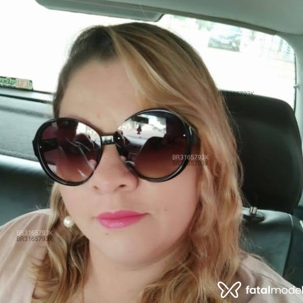 Acompanhante Karininha - Feed
