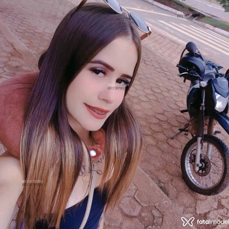 Acompanhante Karen - Feed