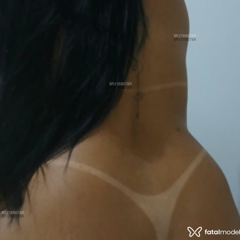 Acompanhante Morena - Feed