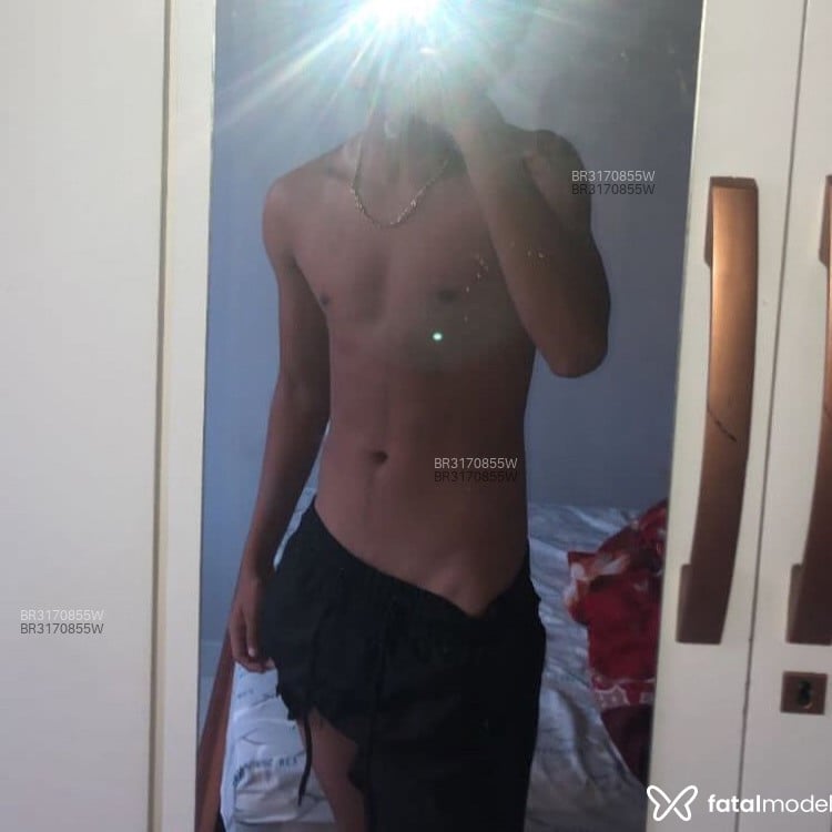 Acompanhante Noviinho - Feed