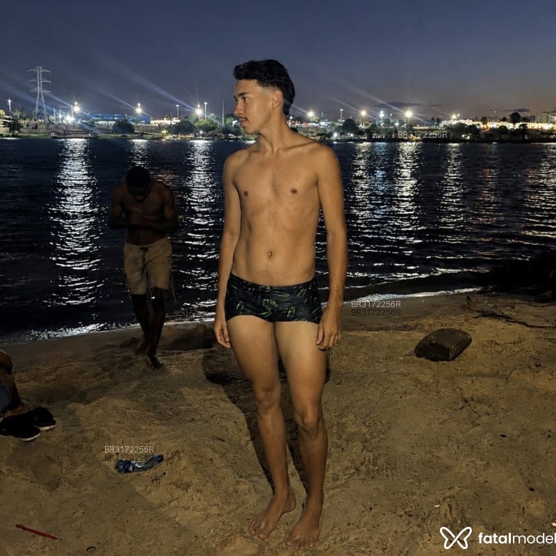 Acompanhante Vitinho - Feed