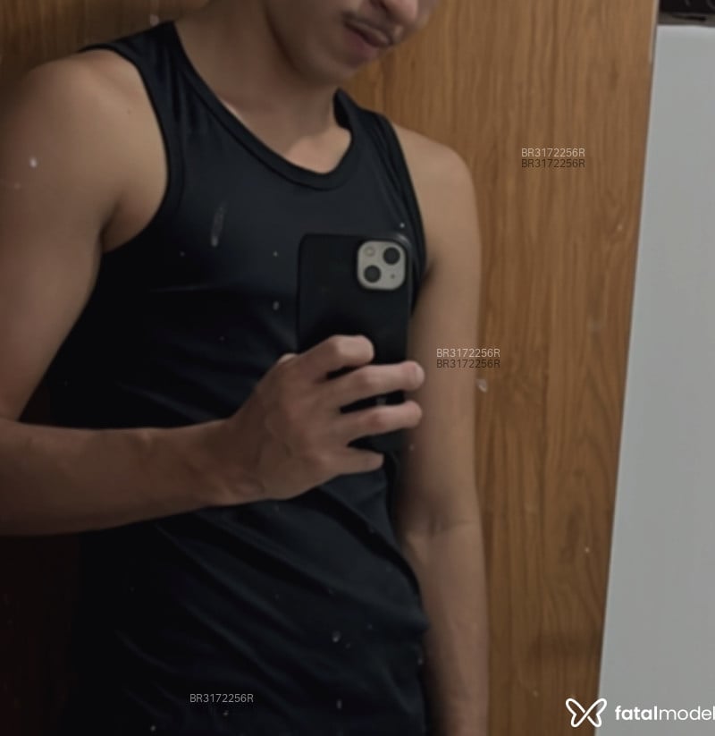 Acompanhante Vitinho - Feed