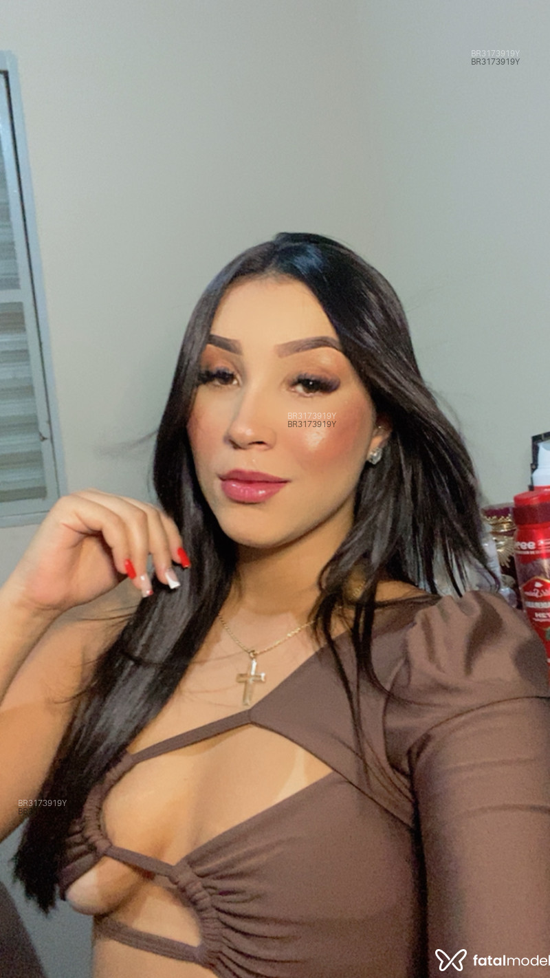 Acompanhante Mia Estrella - Feed