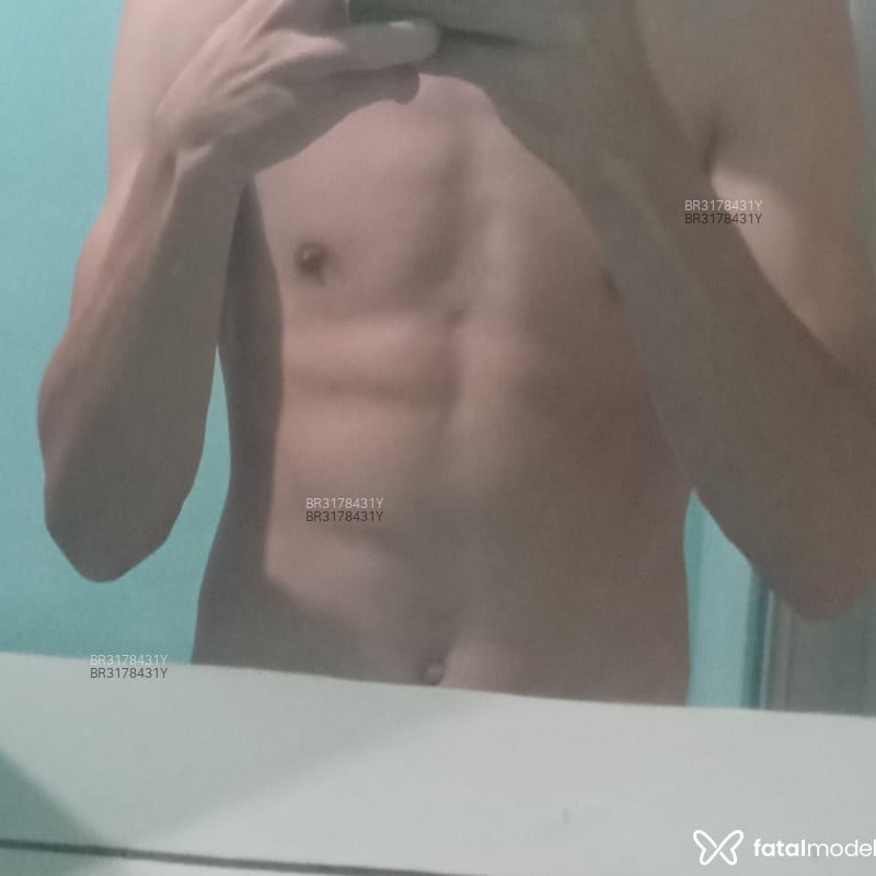 Acompanhante Henrique - Feed