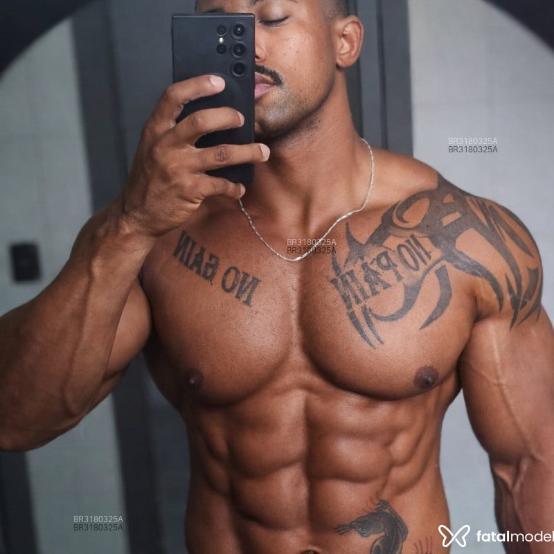 Acompanhante Gustavo Lacerda - Feed