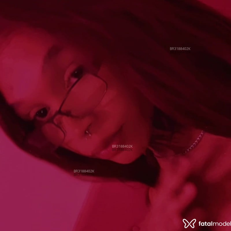Acompanhante Saara - Feed