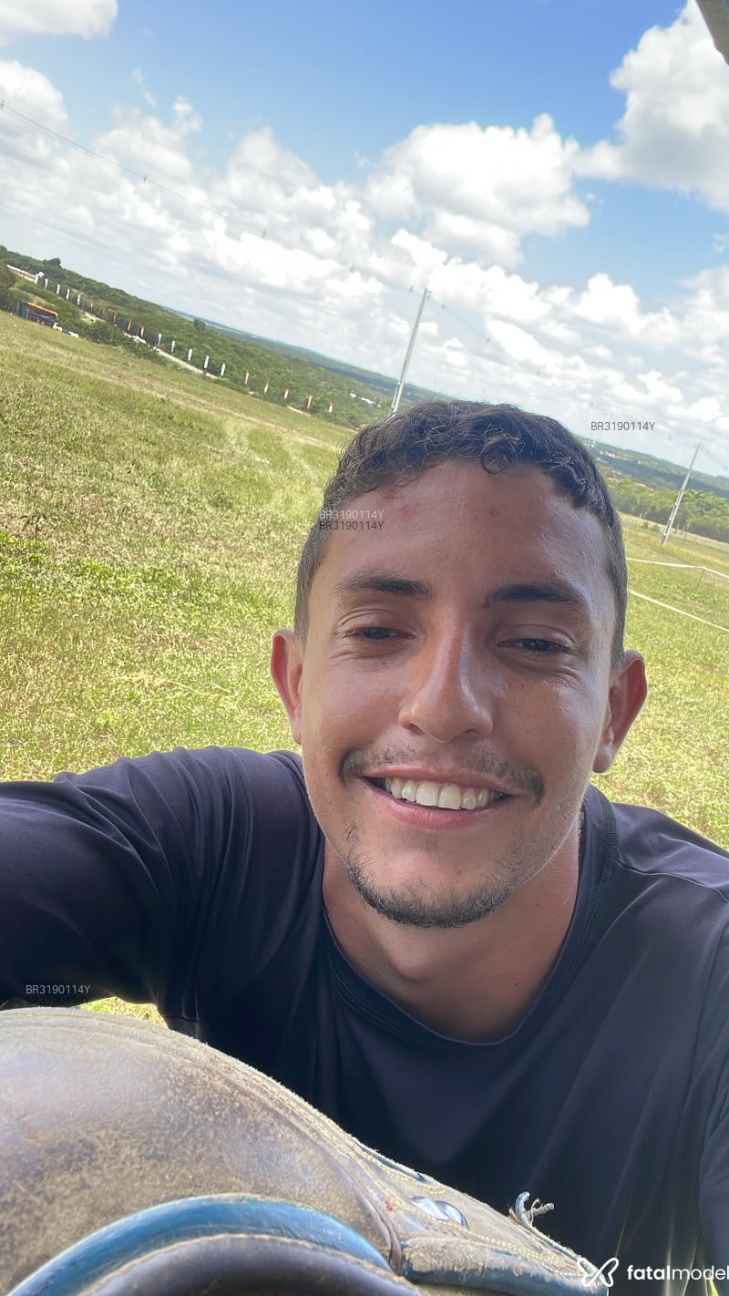 Acompanhante Matheus Carva - Feed