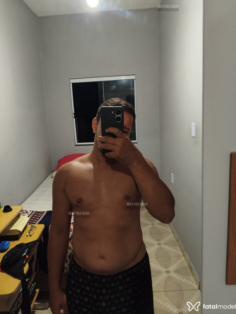 Acompanhante Pedrinho - Feed