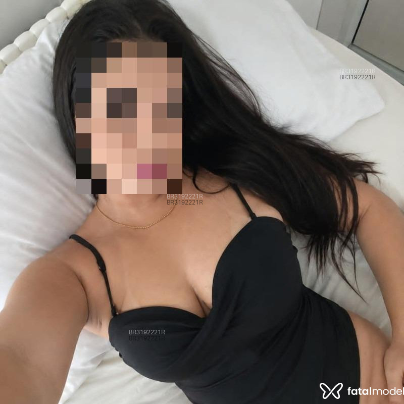 Acompanhante Nina Fire - Feed