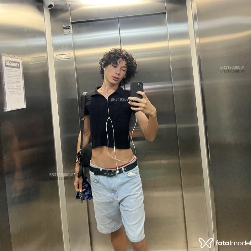 Acompanhante Breno Salles - Feed