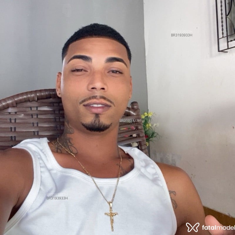 Acompanhante Lucas - Feed