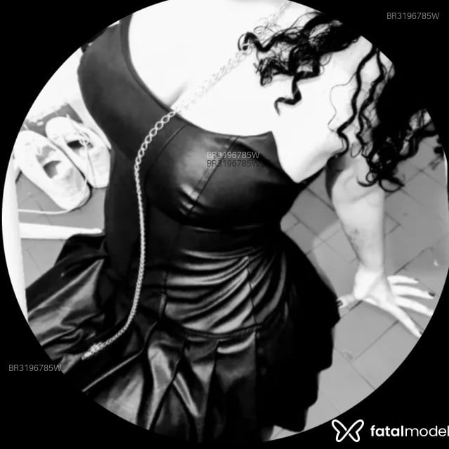 Acompanhante Morena - Feed