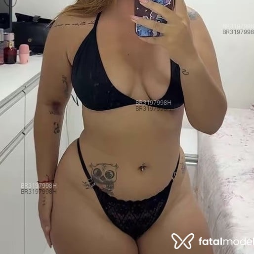 Acompanhante Catarina Martins - Feed