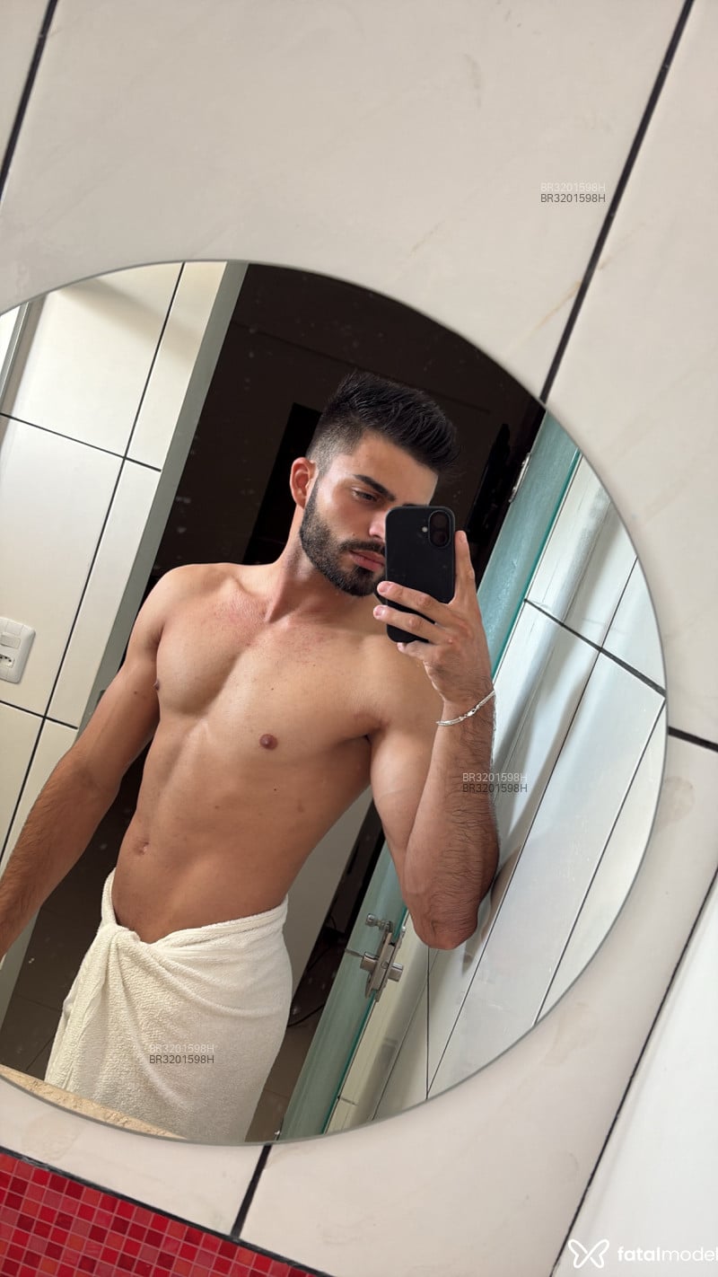 Acompanhante Michael - Feed