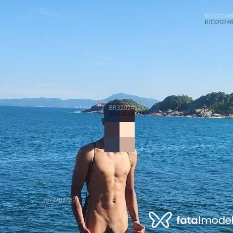 Acompanhante Preto - Feed