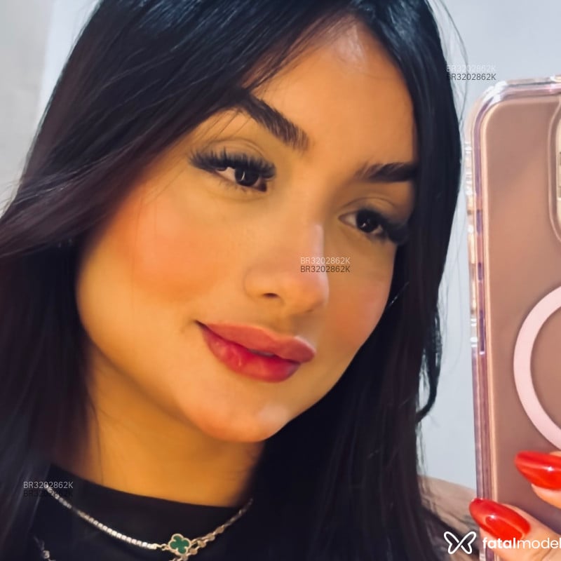 Acompanhante Emilly - Feed