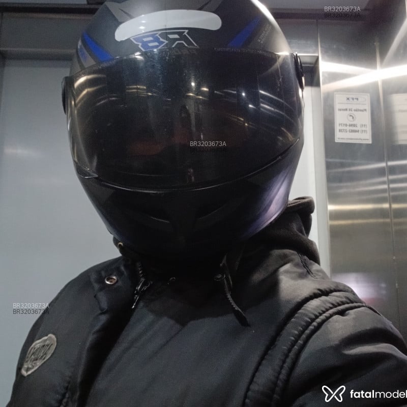 Acompanhante Motoboycyborg - Feed