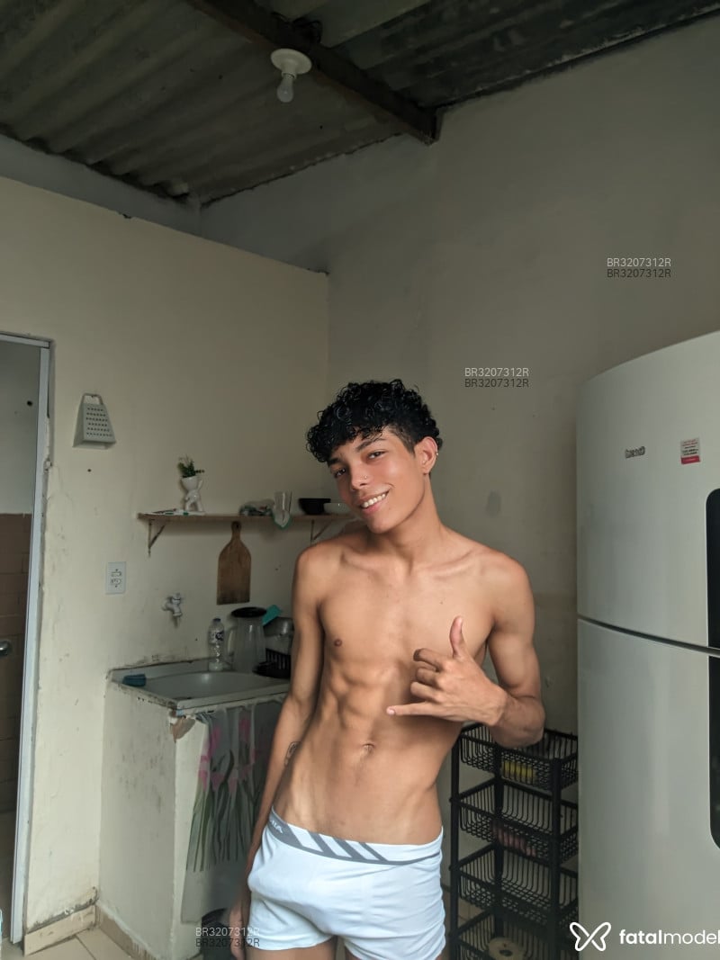 Acompanhante Ricardo - Feed