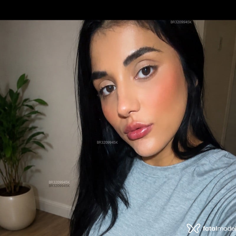 Acompanhante Gabriella - Feed