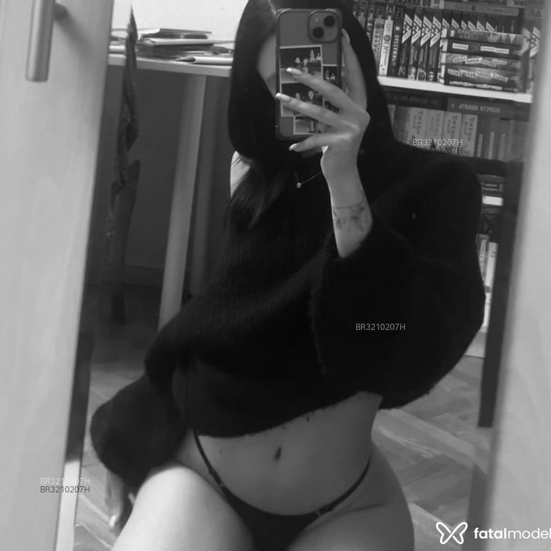 Acompanhante Anonima - Feed