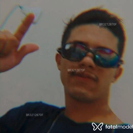 Acompanhante Matheus - Feed