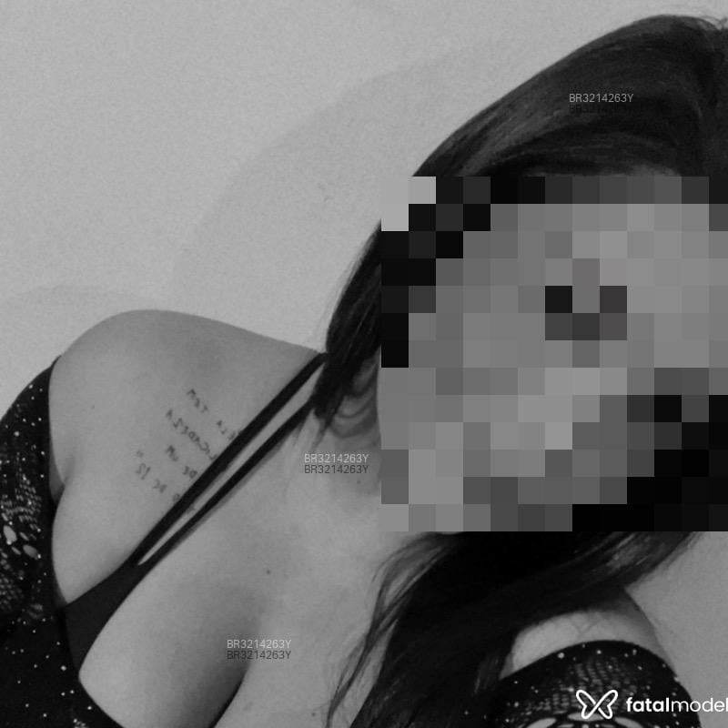 Acompanhante Morena - Feed