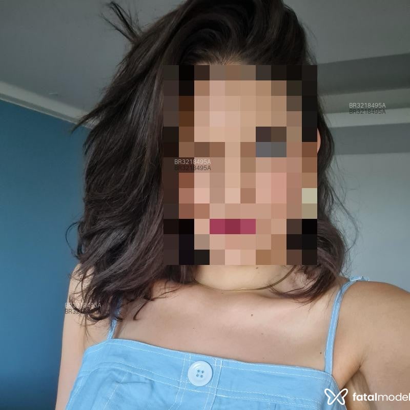 Acompanhante Úrsula - Feed