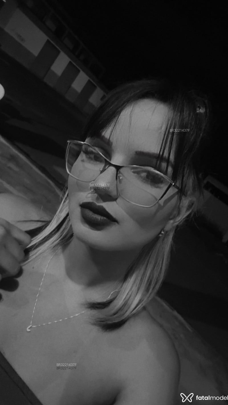 Acompanhante Maikelly - Feed
