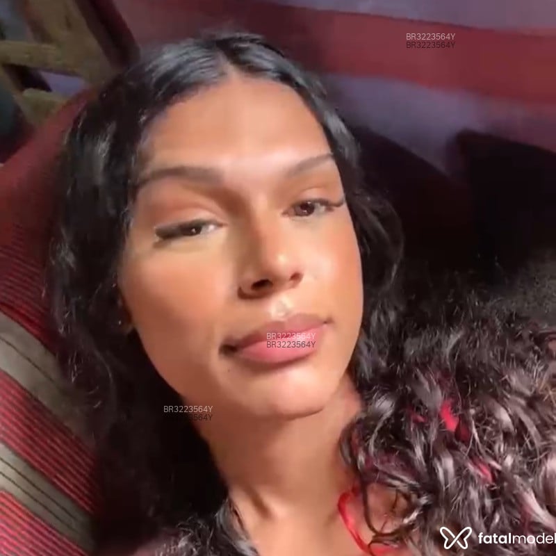 Acompanhante Thiffanny Proença - Feed