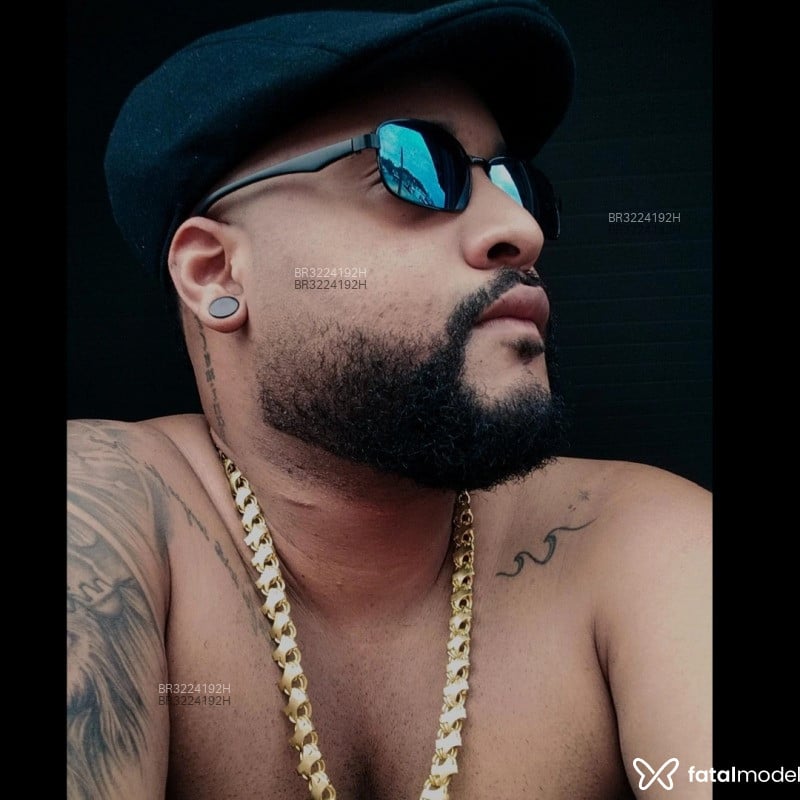 Acompanhante Gustavo - Feed