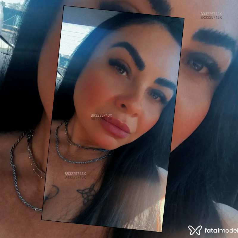 Acompanhante Isabelle - Feed