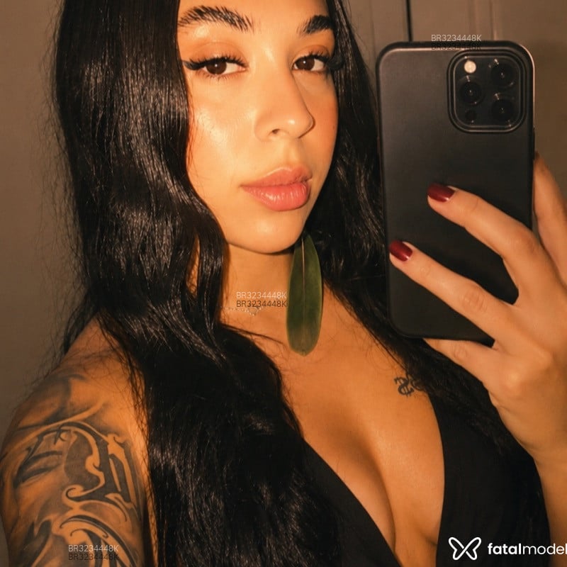 Acompanhante Yasmin - Feed