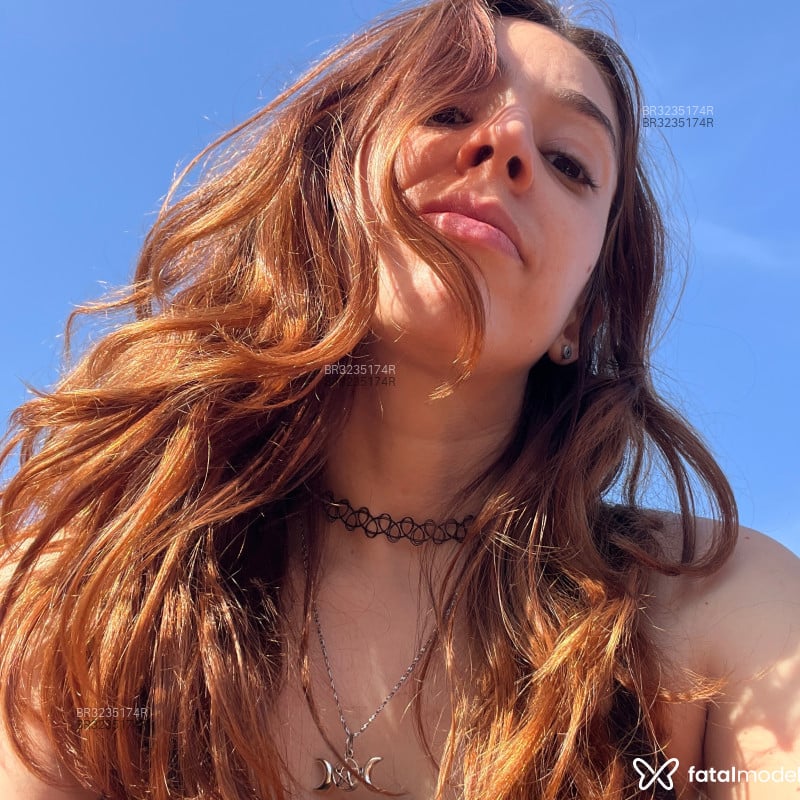 Acompanhante Sininho - Feed