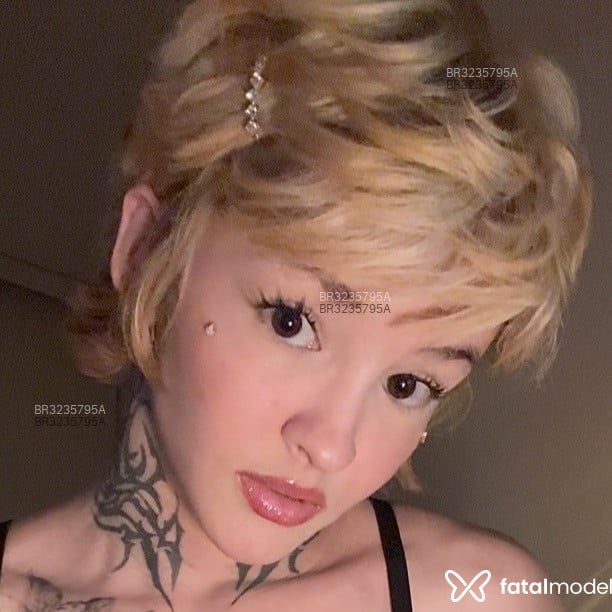 Acompanhante Lorelei Lee - Feed