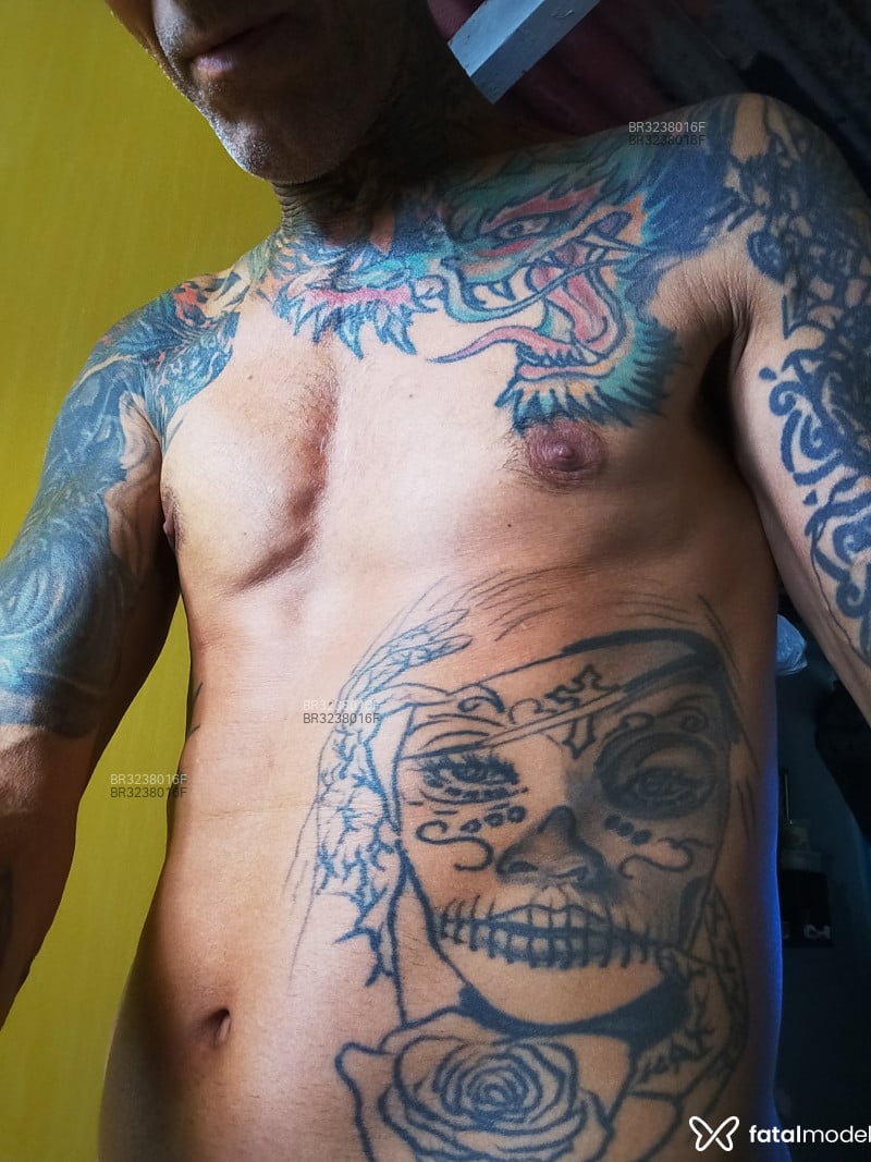 Acompanhante Ricardo - Feed