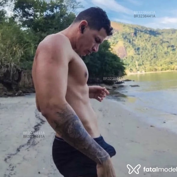 Acompanhante Gustavo Henrique - Feed