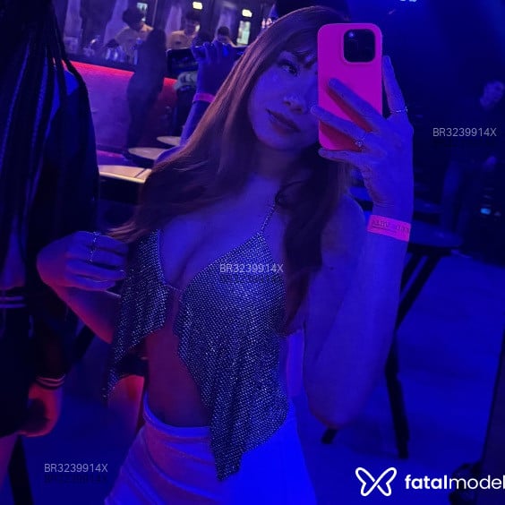 Acompanhante Barbiee Angel - Feed