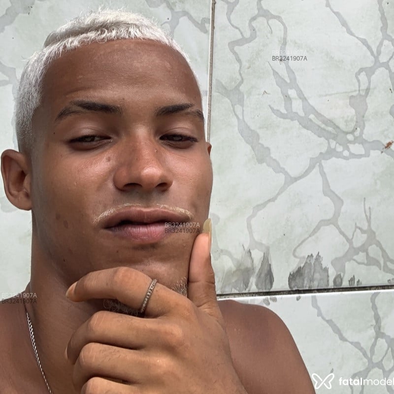Acompanhante Vitor - Feed