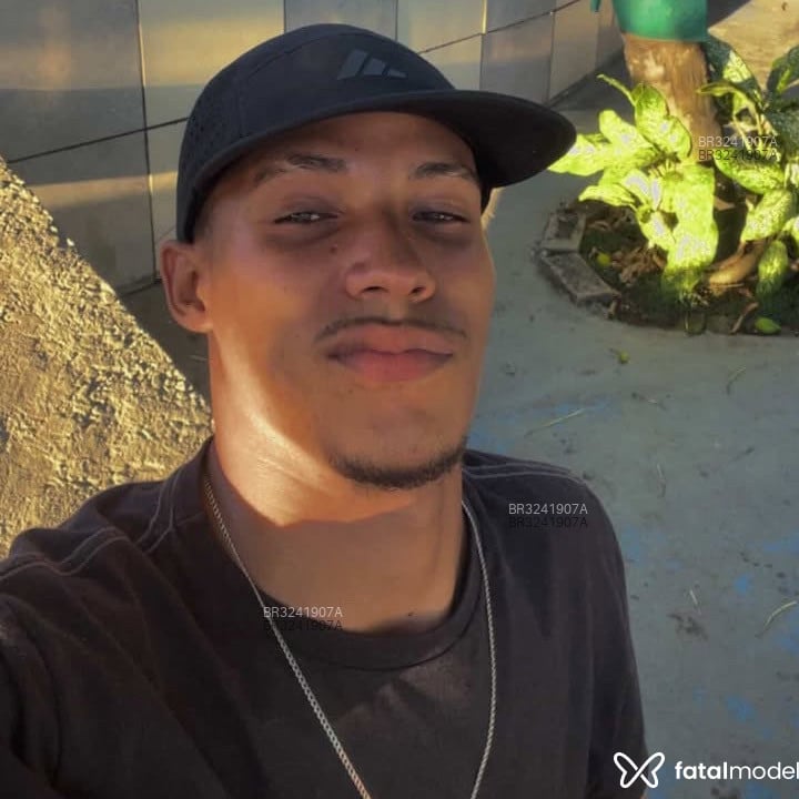 Acompanhante Vitor - Feed
