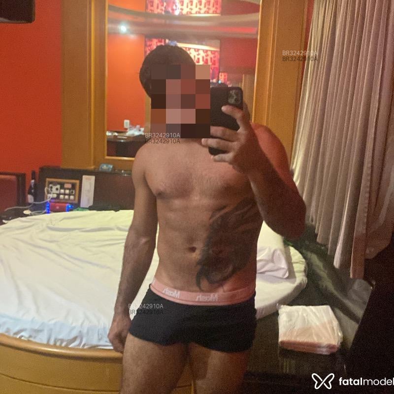 Acompanhante Pablo - Feed