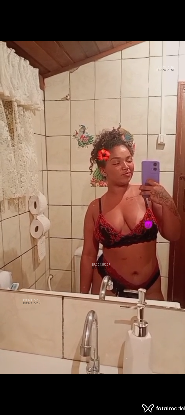 Julia Novaz, acompanhante em Campinas