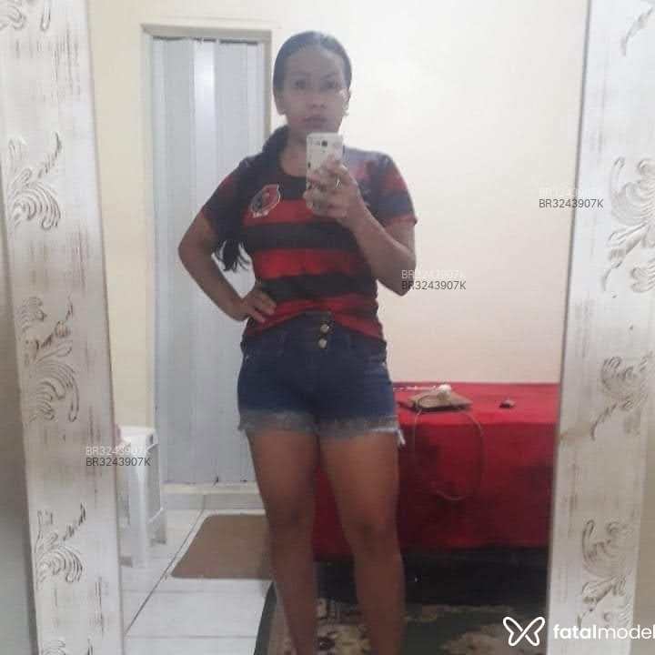 Acompanhante Carla - Feed