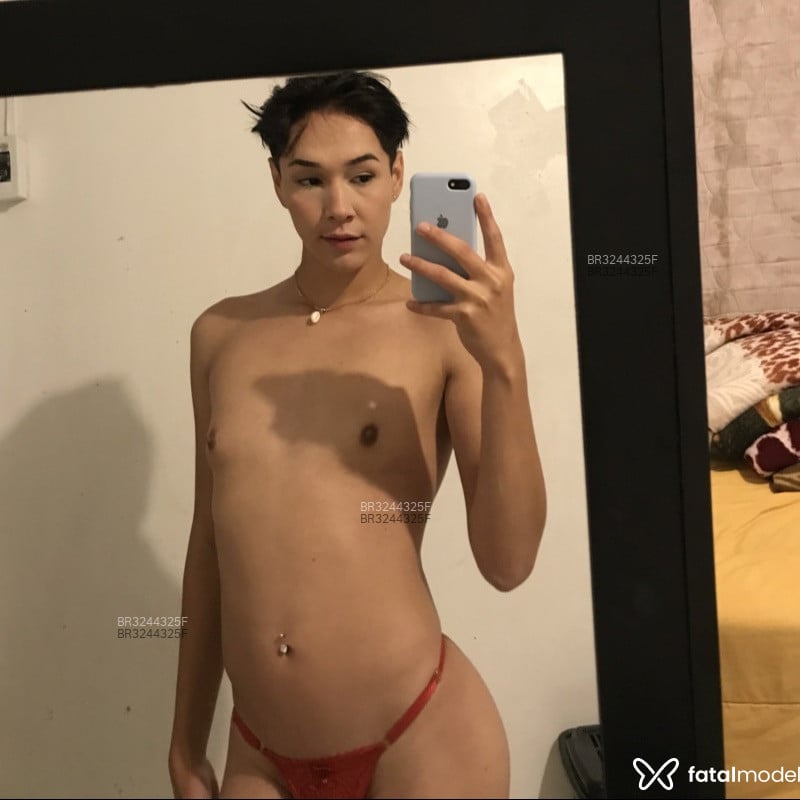 Acompanhante Gabi - Feed