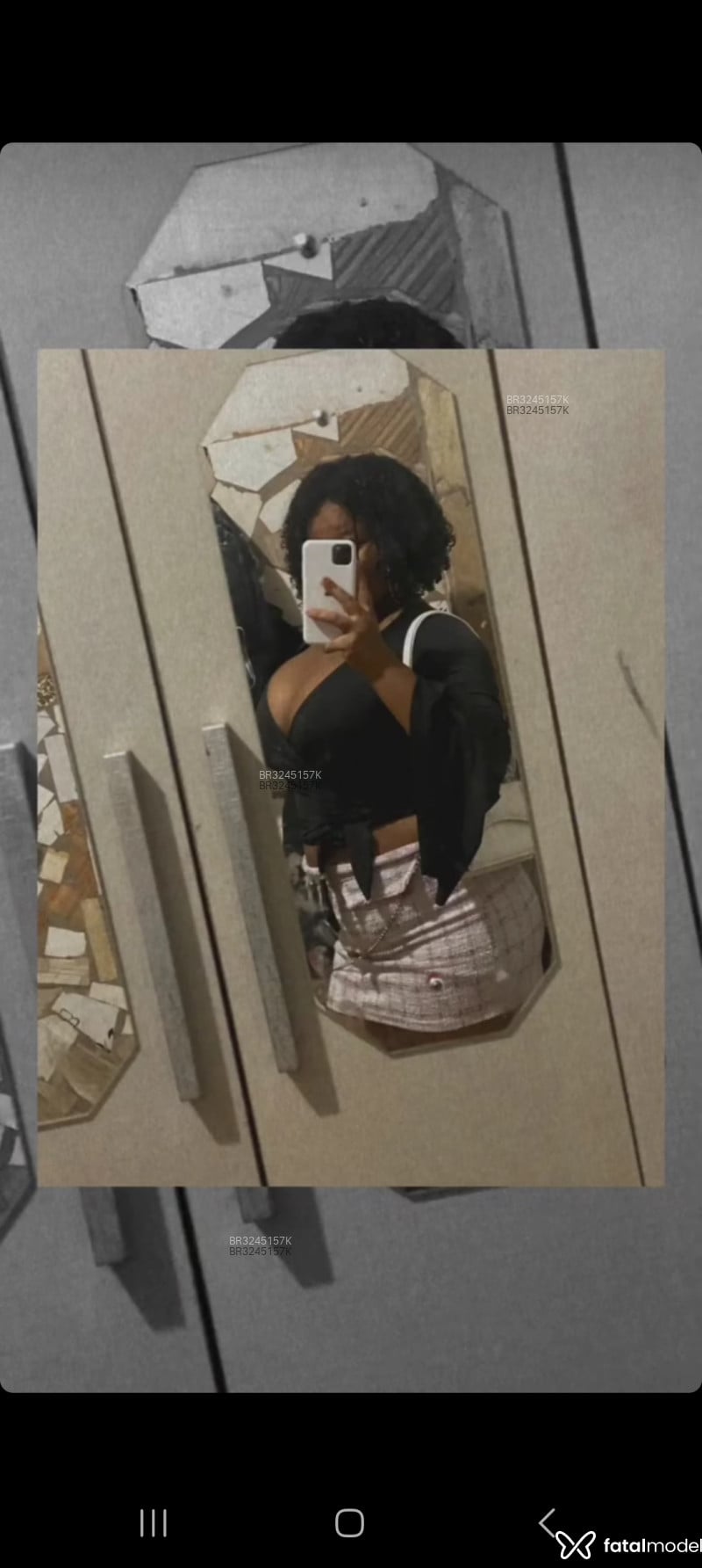 Acompanhante Letícia - Feed
