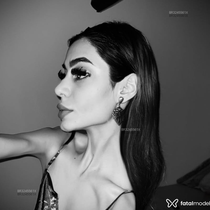 Acompanhante Sophia Polignac - Feed