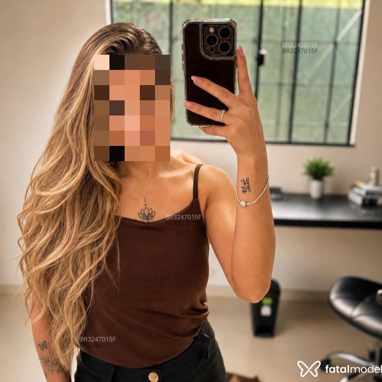 Acompanhante Bella - Feed